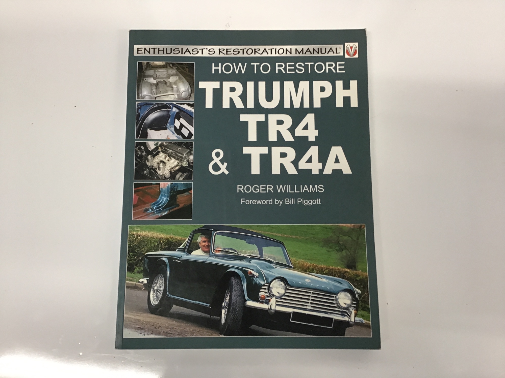 How to restore Triumph TR4 & TR4A, hoofdfoto